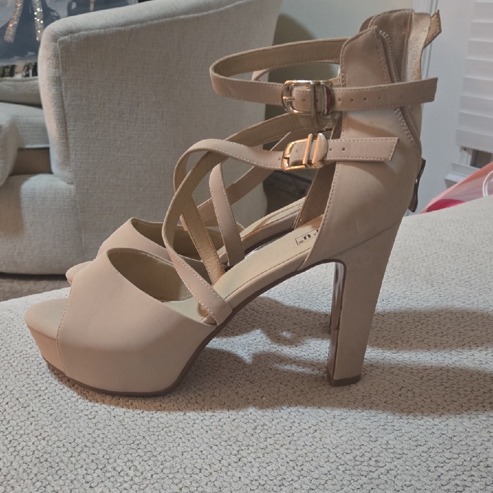 Elegant Tan Strappy Heels